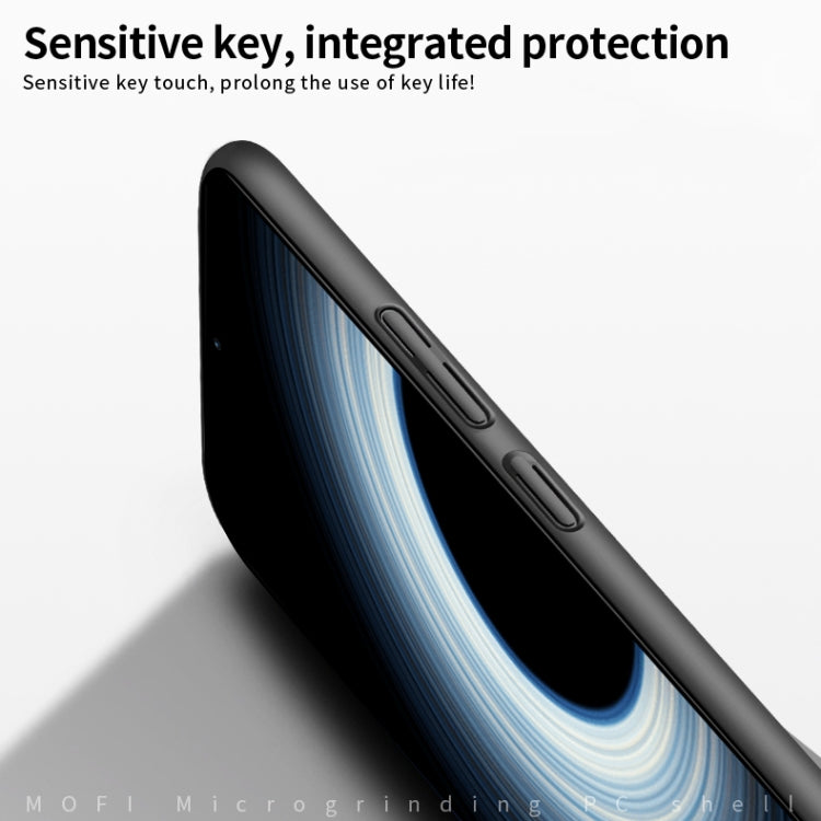 Black hard phone case with side key protection and slim profile
