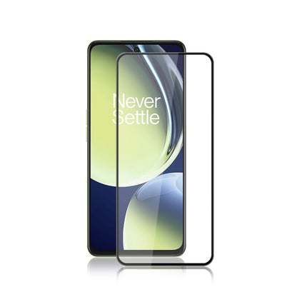 2.5D tempered glass screen protector with full-coverage fit on phone