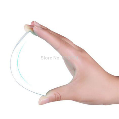 Tempered glass screen protector for Doogee Y8, alignment during hand installation